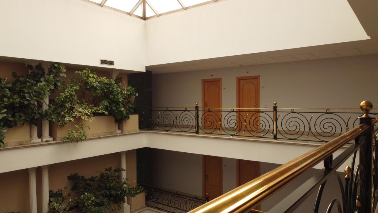 Checkin Madrid Parla Exterior foto